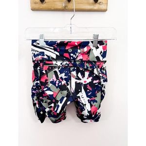 Lululemon Multicolor Floral High Risk Biker Shorts Size 2 NWOT